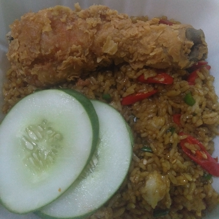 Nasi Goreng Ayam Kentuky