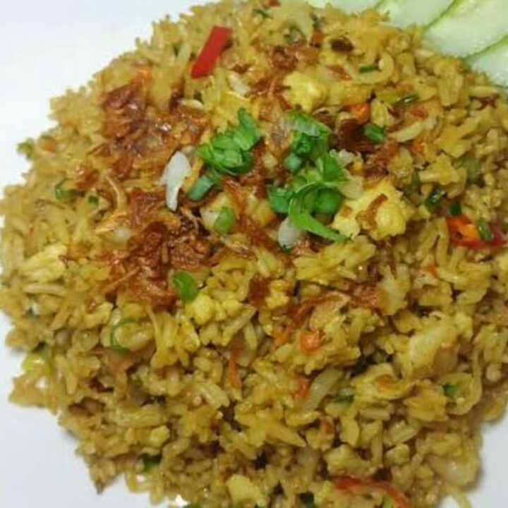 Nasi Goreng Gila Komplit Pedas