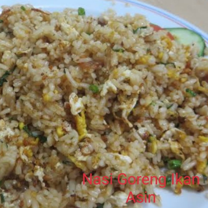 Nasi Goreng Ikan Asin