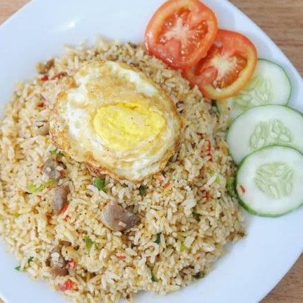 Nasi Goreng Kampung Ayam Suwir Sosis Baso