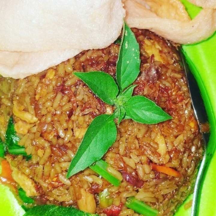 Nasi Goreng Komplit 