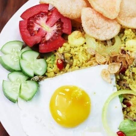 Nasi Goreng Kuning