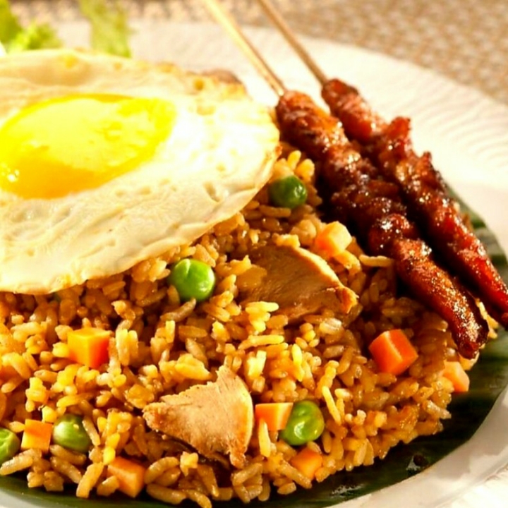 Nasi Goreng Sate Ayam Special