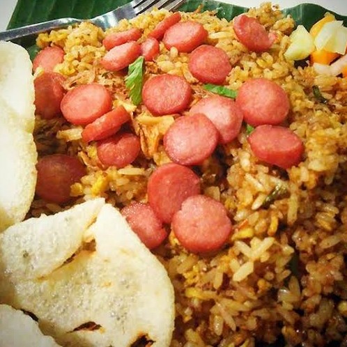 Nasi Goreng Sosis Telur