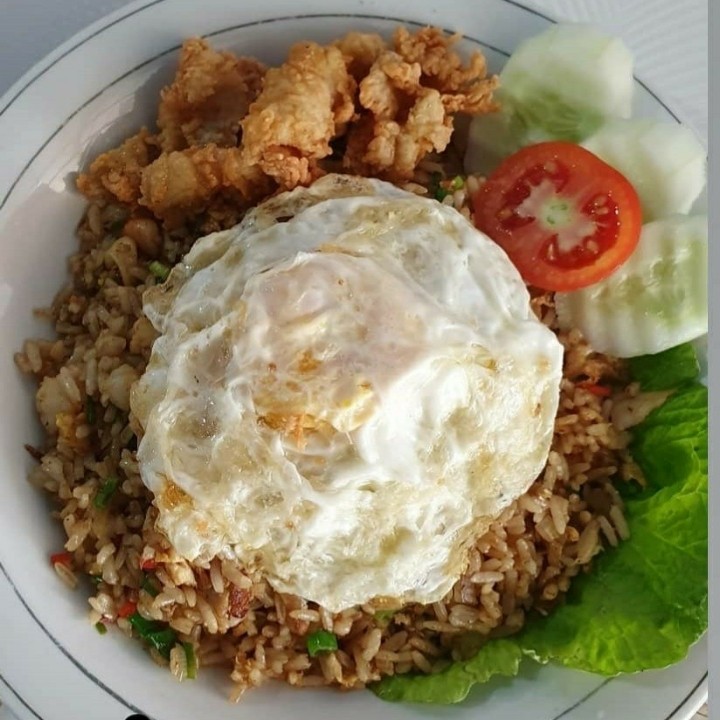 Nasi Goreng Spesial Cumi