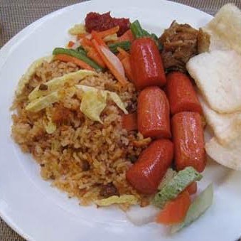 Nasi Goreng Spesial Sosis
