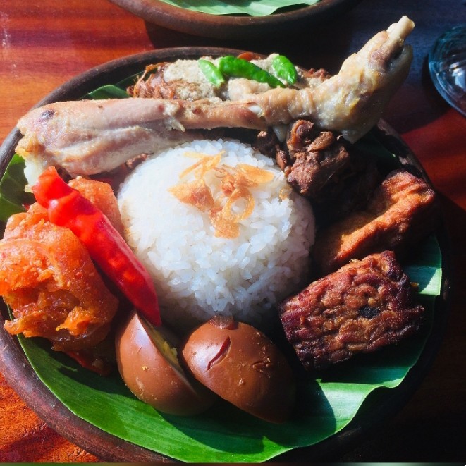 Nasi Gudeg Komplit