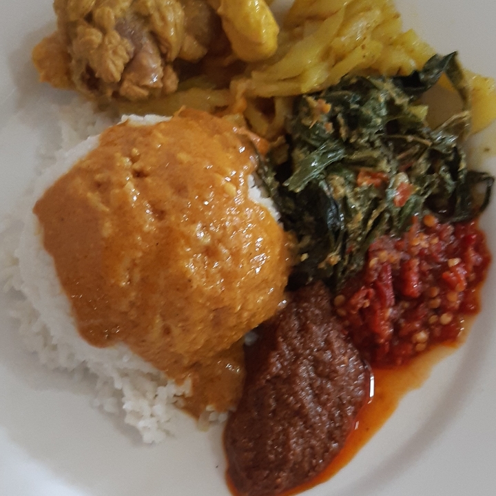 Nasi Gulai Otak