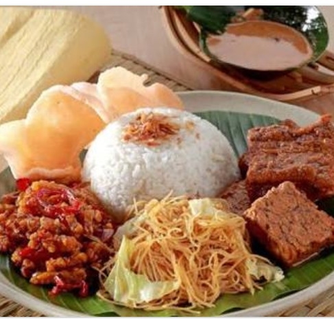 Nasi Gurih Perkedel