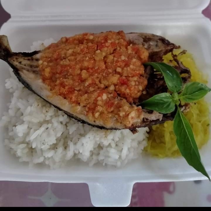 Nasi Ikan
