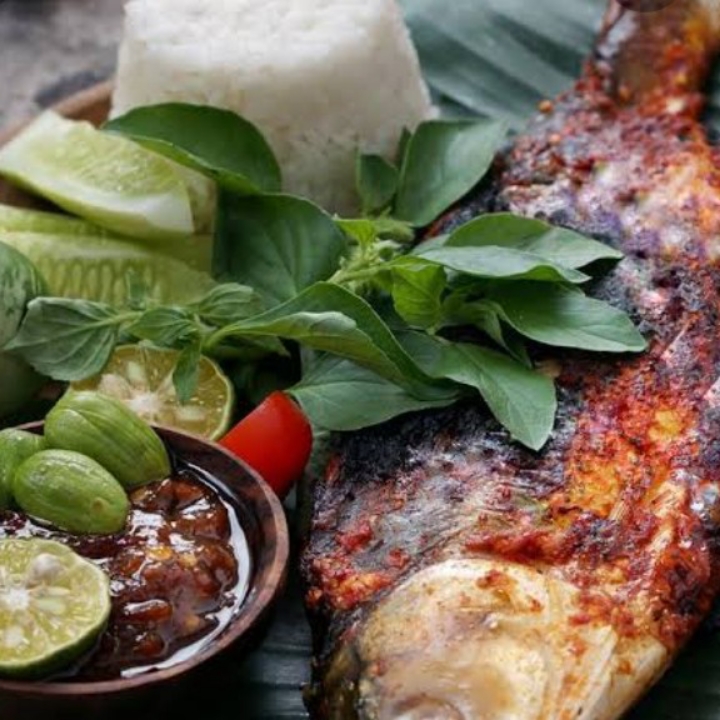 Nasi Ikan Bandeng Bakar