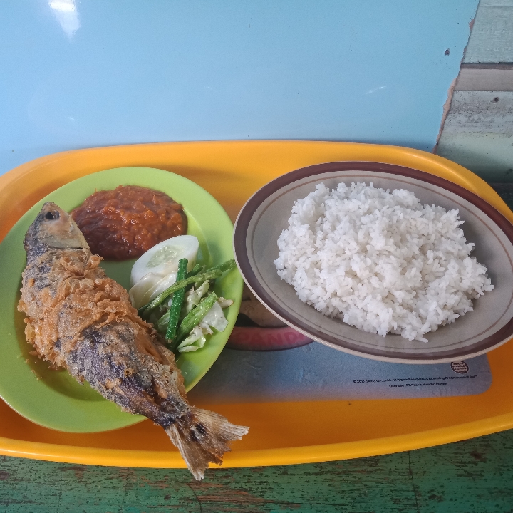 Nasi Ikan Bandeng Presto