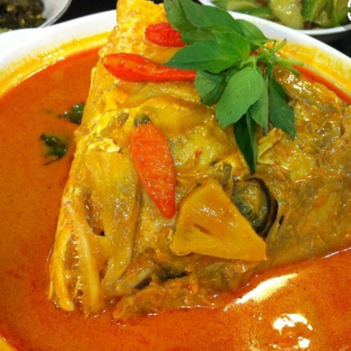 Nasi Ikan Gulai Kakap