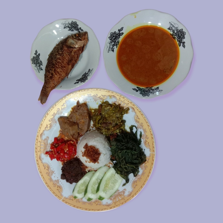 Nasi Ikan Mas Goreng