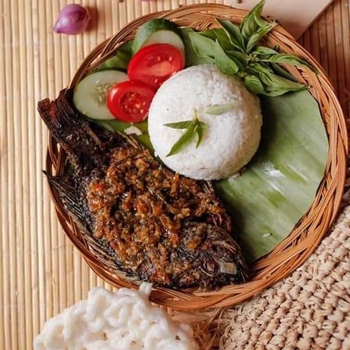 Nasi Ikan Nila Geprek