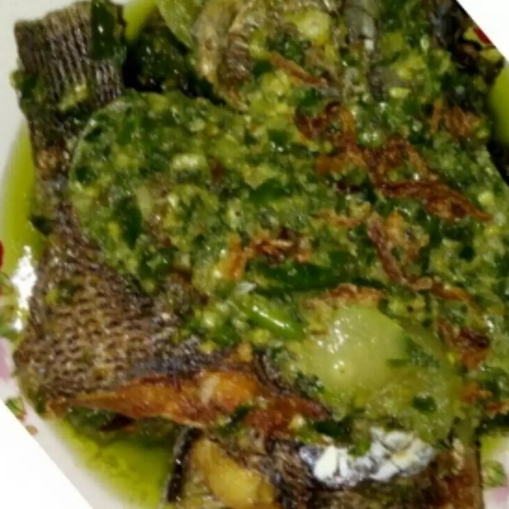 Nasi Ikan Nila Lado Hijau