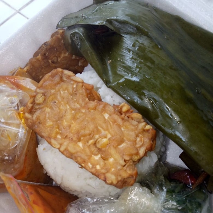 Nasi Ikan Pepes