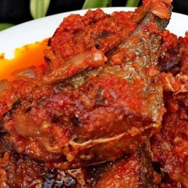 Nasi ikan tongkol sambal