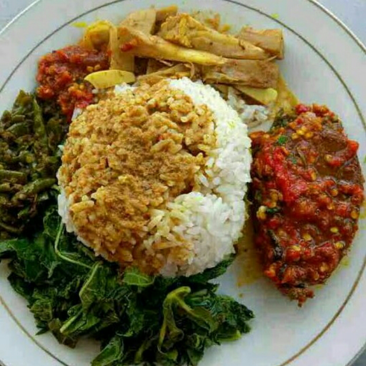 Nasi Ikan Tongkol