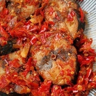 Nasi Ikan Tongkol Balado