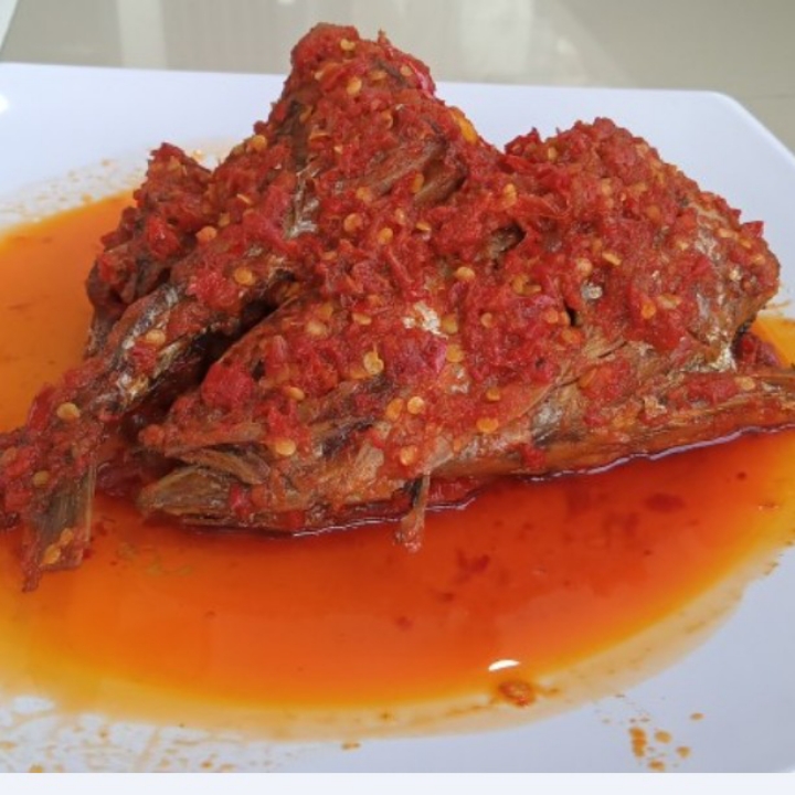 Nasi Ikan Tongkol Goreng