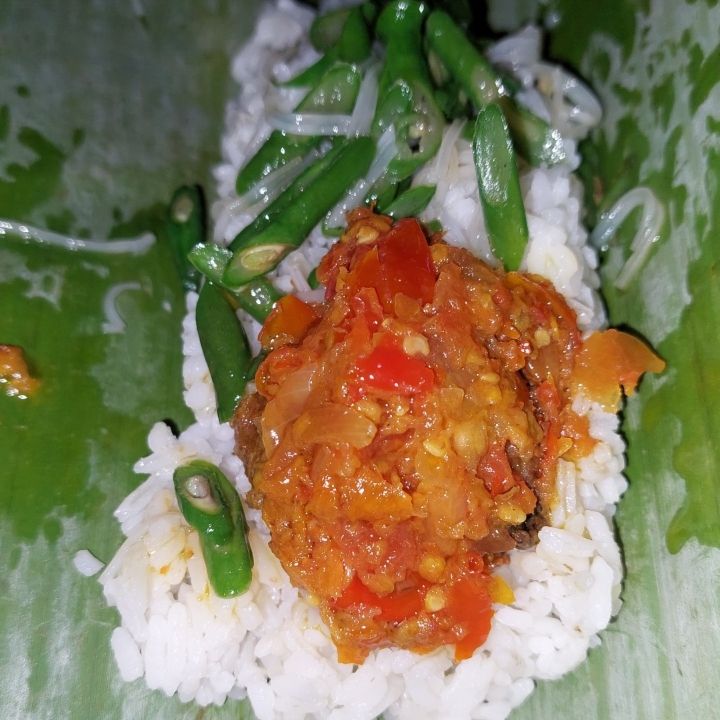 Nasi Ikan Tuna Saos