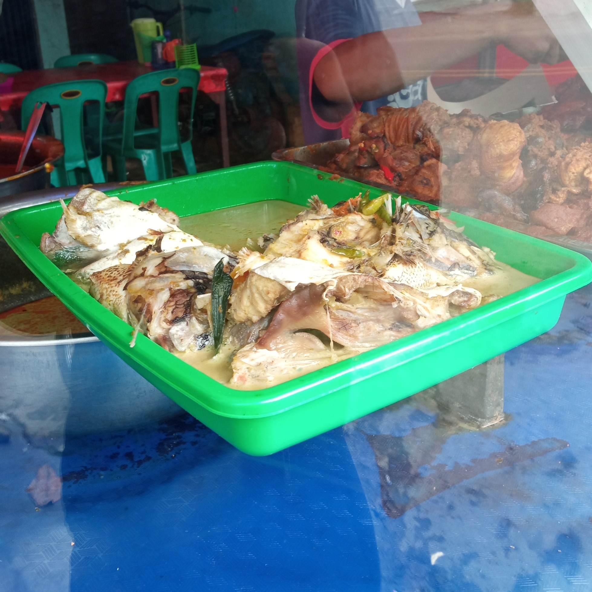 Nasi Kepala Ikan Dan Bakar