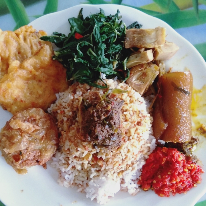 Nasi Kikil
