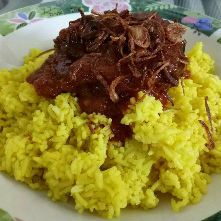 Nasi Kuning 