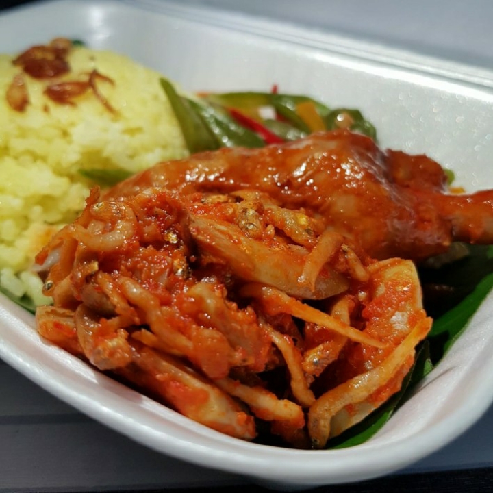 Nasi Kuning - Ayam Masak Merah 3