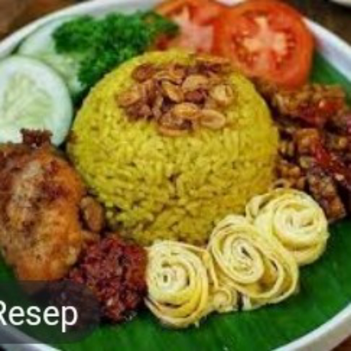 Nasi Kuning Ayam Kecap