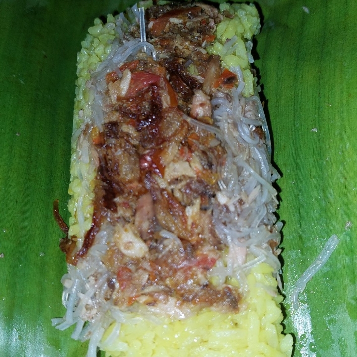 Nasi Kuning Ikan Pidis