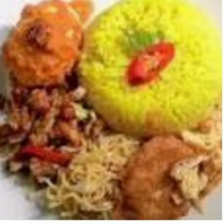 Nasi Kuning Lengkap