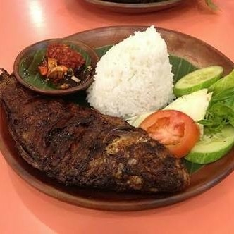 Nasi Lalapan Ikan