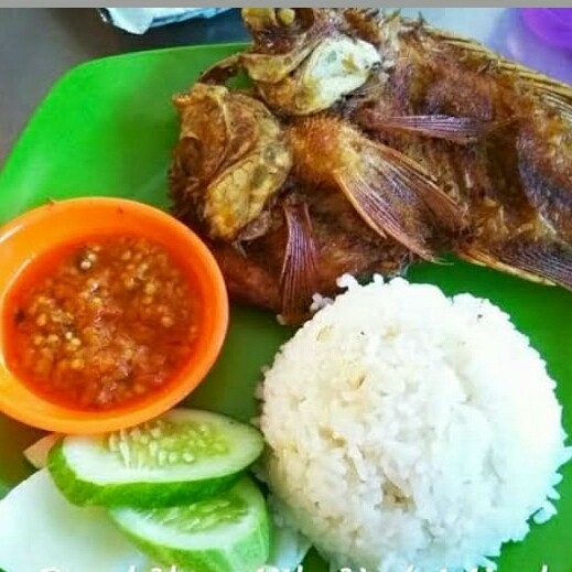 Nasi Lalapan Ikan