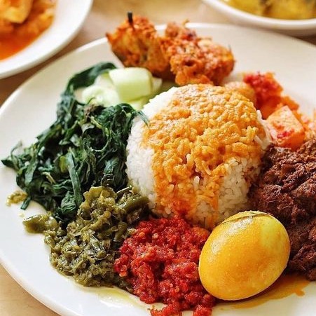 Nasi Lauk