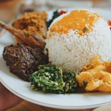 Nasi Lauk Free Es Teh