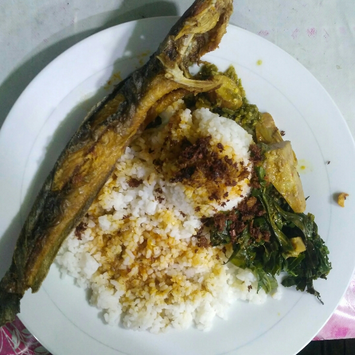 Nasi Lele Cabe Ijau