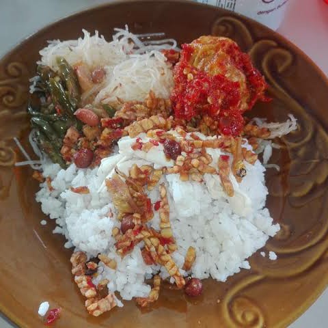 Nasi Lemak Dan Nasi Putih