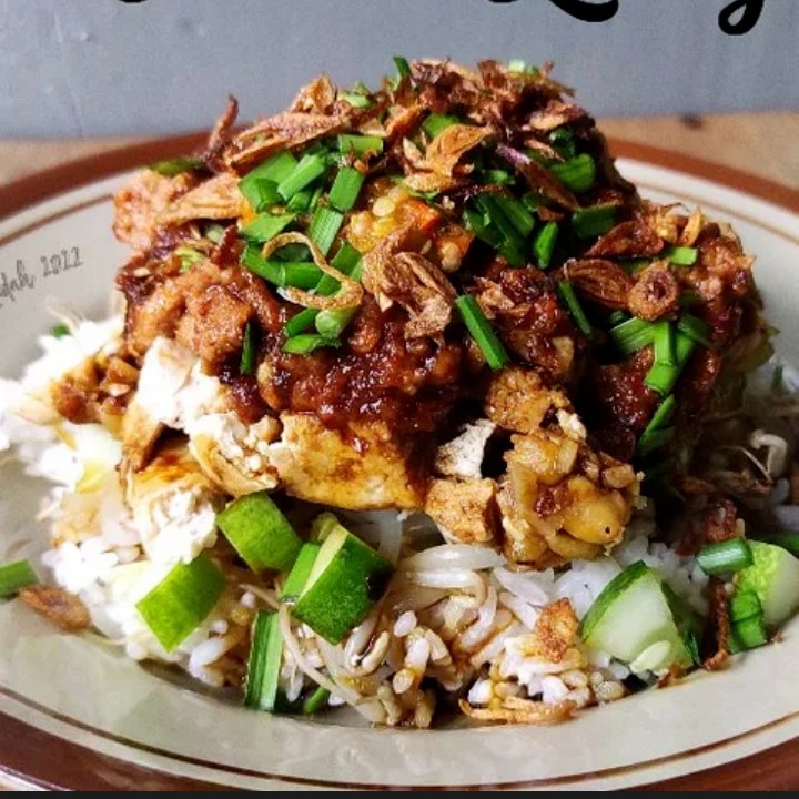 Nasi Lengko