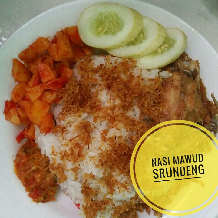 Nasi Mawud Srundeng 