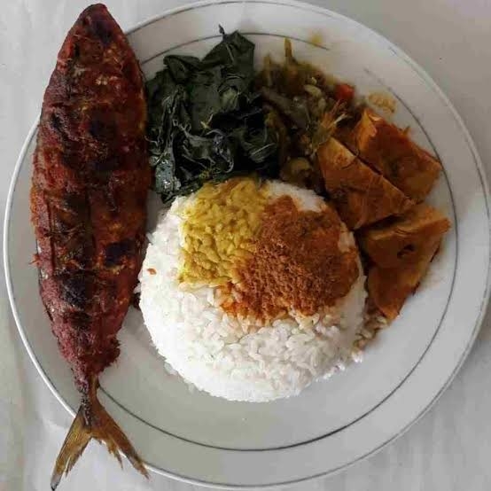 Nasi Padang Ikan Bakar