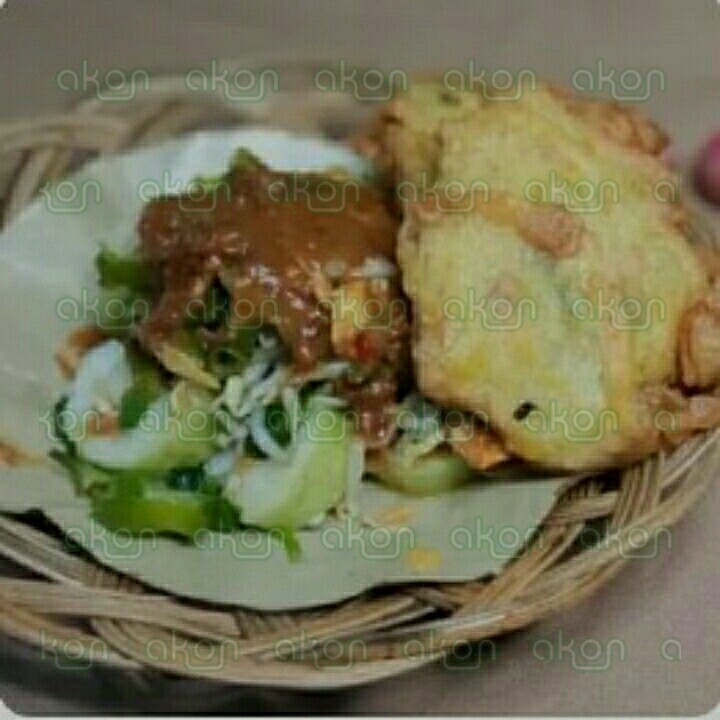 Nasi Pecel Bakwan