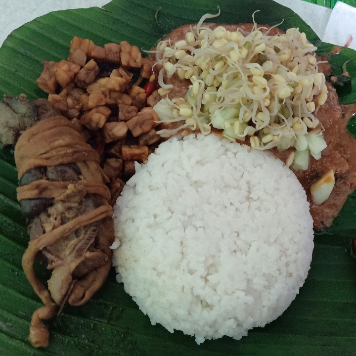 Nasi Pecel Hati