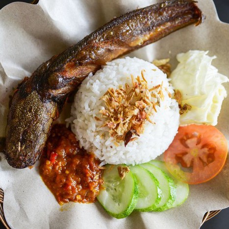 Nasi Pecel Lele