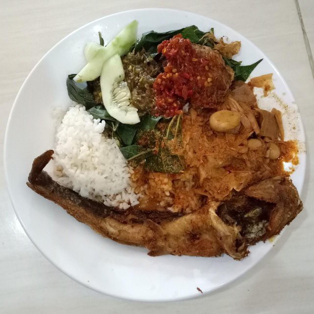 Nasi Pecel Lele
