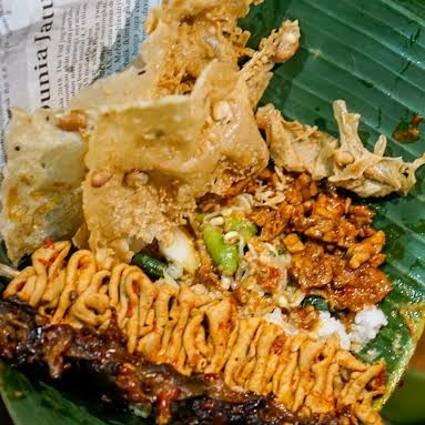 Nasi Pecel Usus
