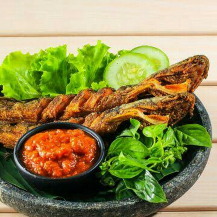 Nasi Pecelele