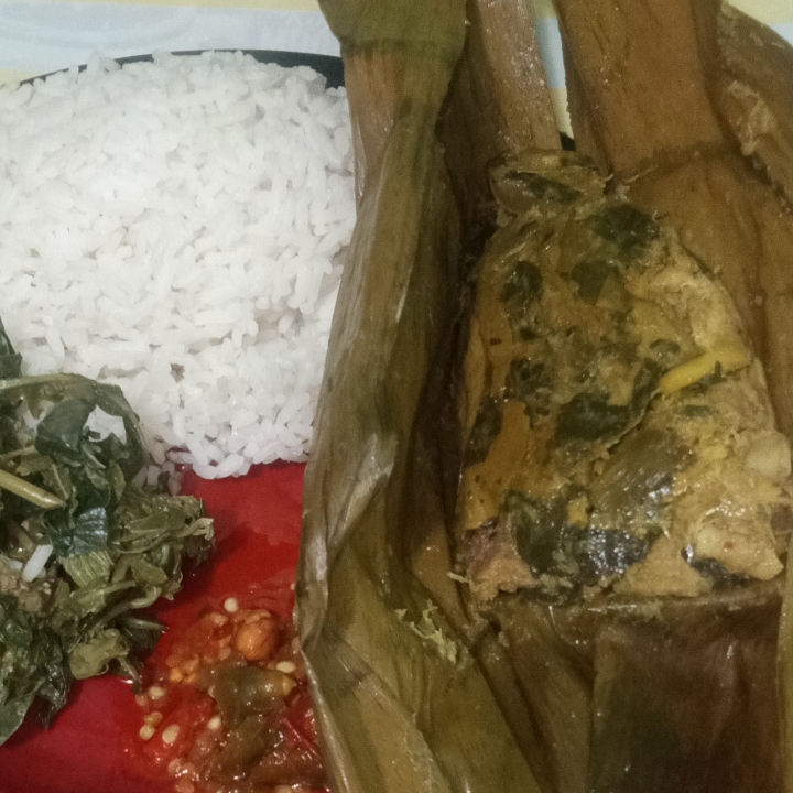 Nasi Pepes Ayam Tahu 