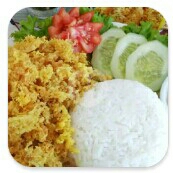 Nasi Putih Tempe Tahu Kremes